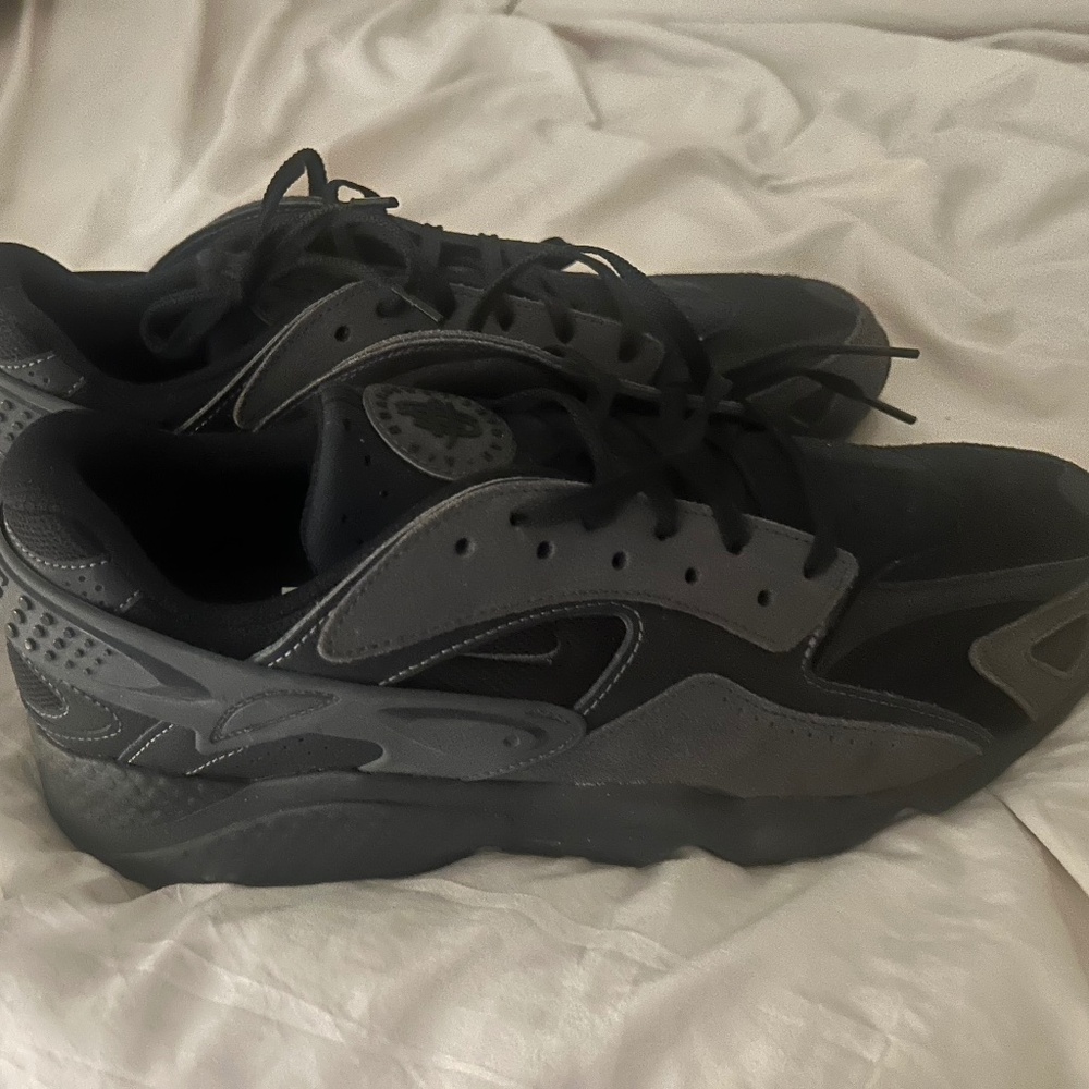 Nike Air Huarache Runner